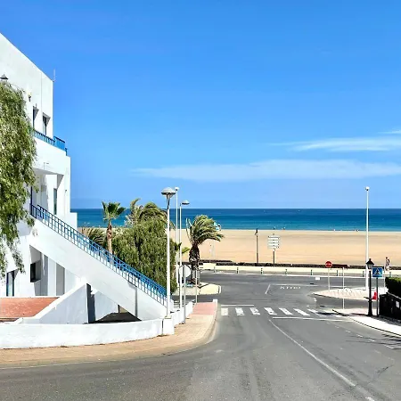 Apartamento De Un Dormitorio Con Vistas Al Mar, Acceso Directo En La Playa Puerto Del Carmen Апартаменти