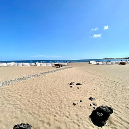 Апартаменти Apartamento De Un Dormitorio Con Vistas Al Mar, Acceso Directo En La Playa Puerto Del Carmen