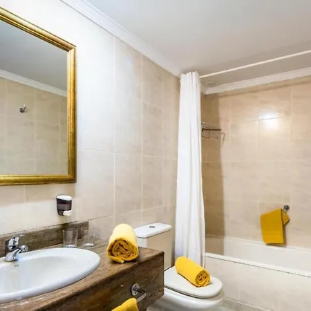 Apartamento De Un Dormitorio Con Vistas Al Mar, Acceso Directo En La Playa Puerto Del Carmen Пуерто-дель-Кармен