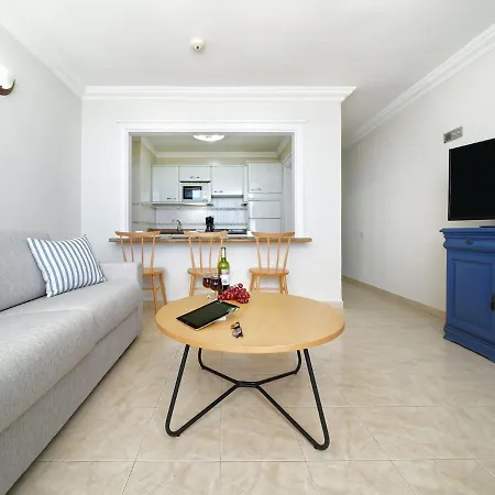 Apartamento De Un Dormitorio Con Vistas Al Mar, Acceso Directo En La Playa Puerto Del Carmen