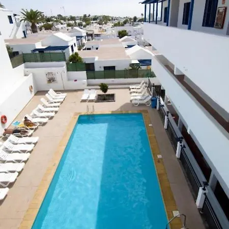 Apartamento De Un Dormitorio Con Vistas Al Mar, Acceso Directo En La Playa Puerto Del Carmen Апартаменти *
