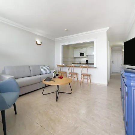 Apartamento De Un Dormitorio Con Vistas Al Mar, Acceso Directo En La Playa Puerto Del Carmen * Пуерто-дель-Кармен